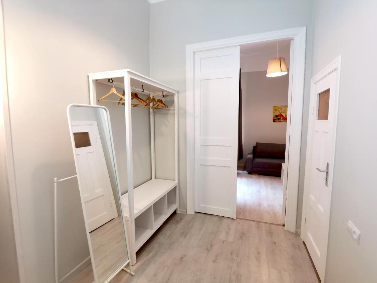 ריגה Lacplesa Downtown New 2-Bedroom Apartment מראה חיצוני תמונה