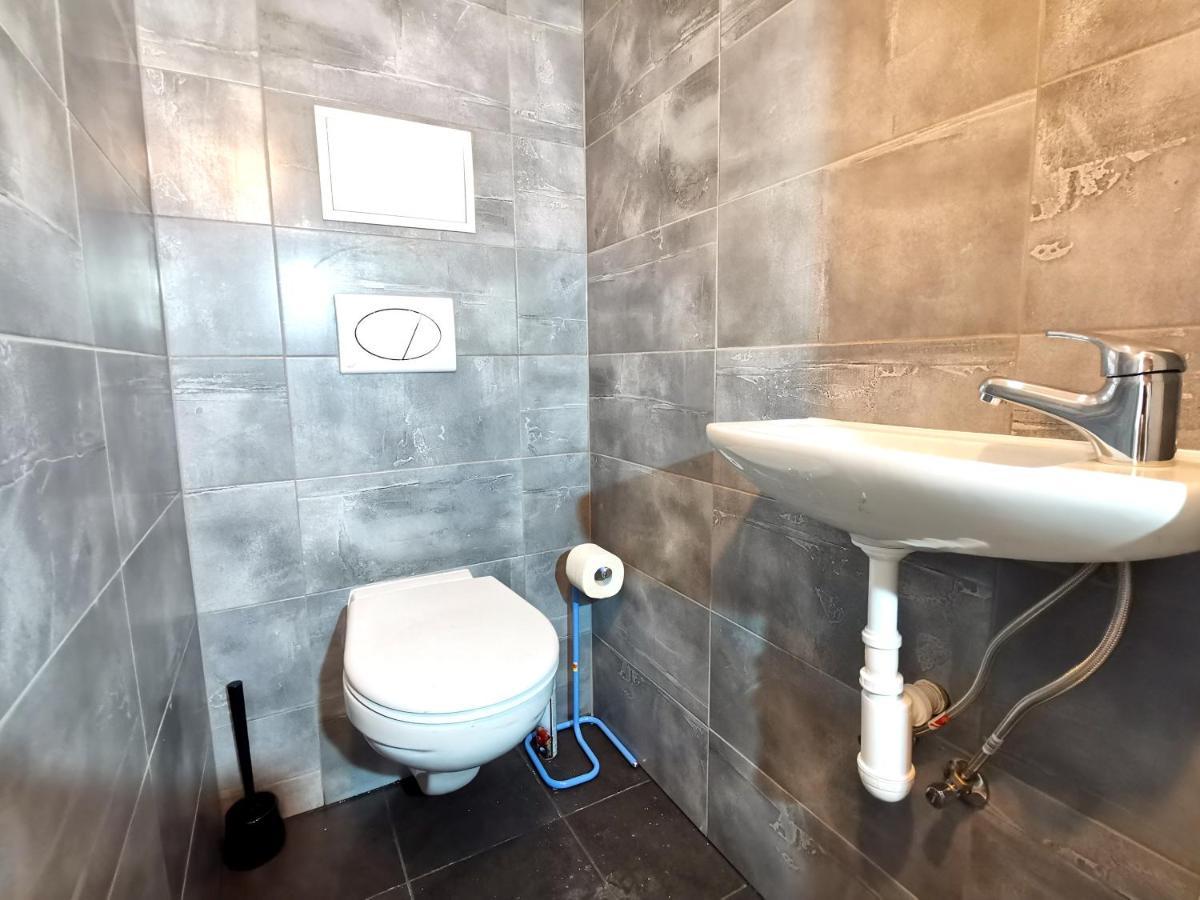 ריגה Lacplesa Downtown New 2-Bedroom Apartment מראה חיצוני תמונה